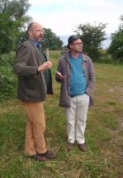 TheGuardian journalist Arthur Neslen taping explanations of peatland expert Wendelin Wichtmann