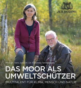 Franziska Tanneberger and Hans Joosten explaining peatlands in the online course of ZEIT Akademie (Photo: ZEIT Akademie)